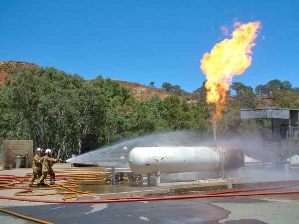 İtfaiyeciler eğitim