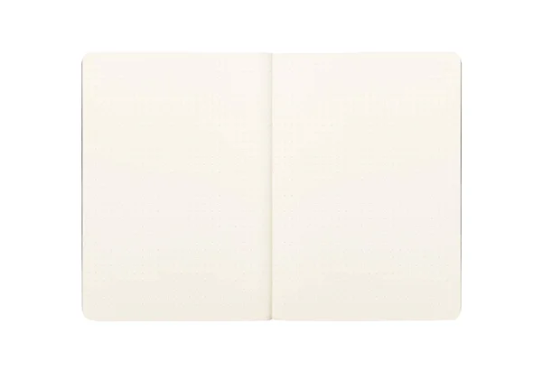 Beyaz arka plan üzerinde izole boş açık not defteri.