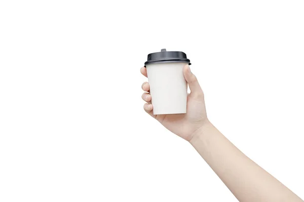 Neem weg koffie kopje achtergrond. Vrouwelijke hand houden van een koffie pa — Stockfoto