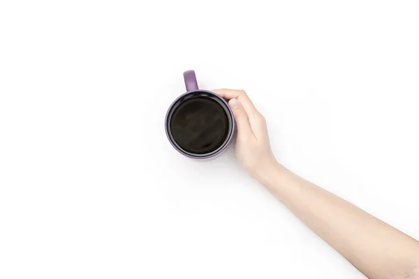 Tasse à café à la main. Isolé sur fond blanc . — Photo