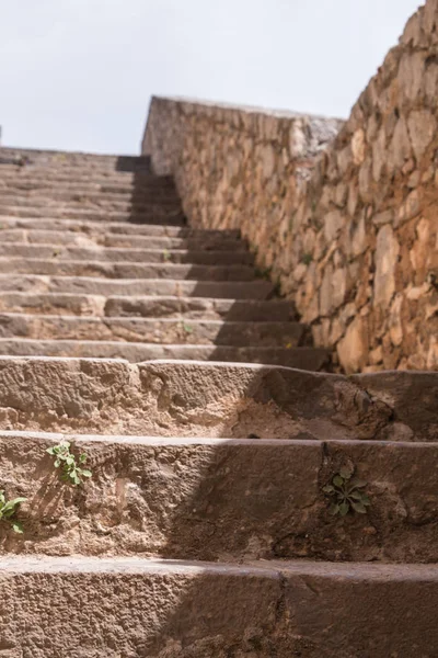 Stone trap van een middeleeuwse vesting. — Stockfoto