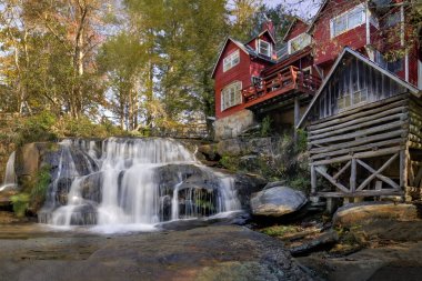 falls fabrikası sürüler