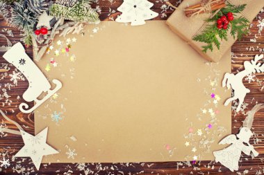Noel arka plan. Xmas şenlikli kart, mektup için Santa.Top görünümü. Kraft kağıt, tatilden selamlar. Yeni yıl, tatil kavramı.