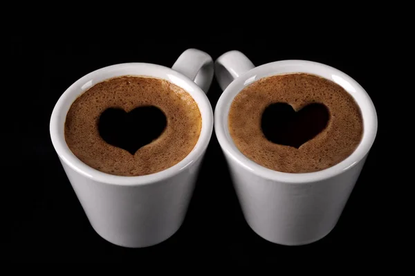 Tasses à café avec deux cœurs — Photo