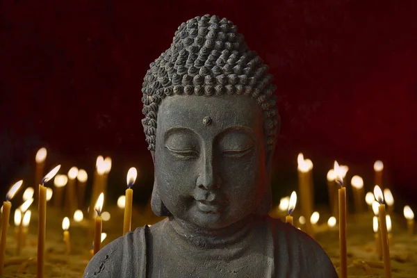 Зображення Будди в Азії — стокове фото