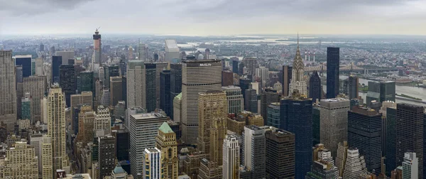 Empire State Binası Manhattan'dan görünümü — Stok fotoğraf