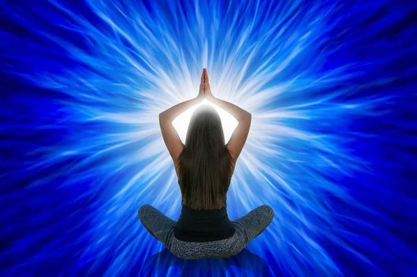 Donna Che Yoga Meditazione — Foto Stock