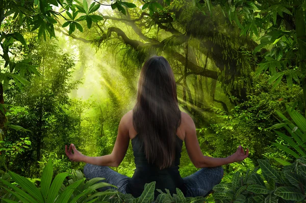 Femme Faisant Yoga Méditation — Photo