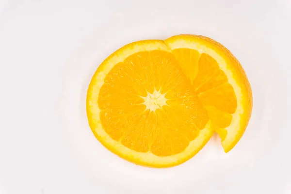 Frescura Ecológica Fruta Naranja Corte Cáscara Sabor Agridulce Sobre Fondo —  Fotos de Stock