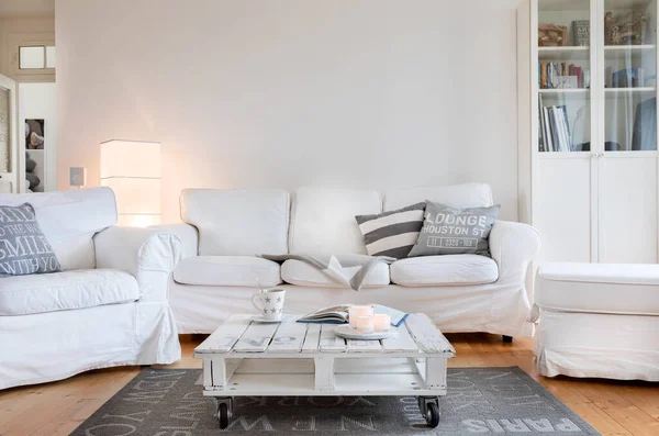 Living room in bright, white ambient.