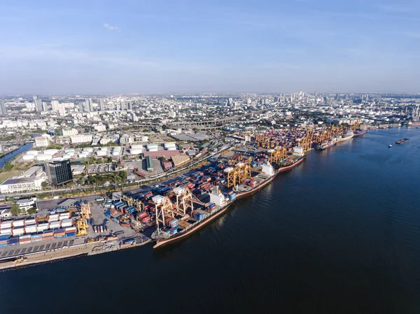 Aerial shot of large bangkok shipping port taken in afternoon — Stock Photo, Image