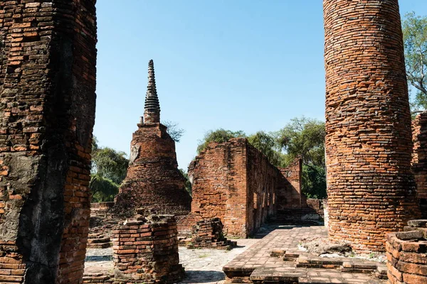 Chrámy Thajska Ayutthaya historický park — Stock fotografie