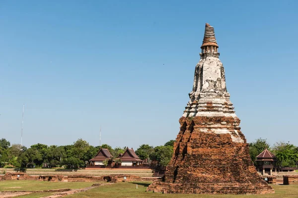 Tempel des thailändischen Ayutthaya historischen Parks — Stockfoto