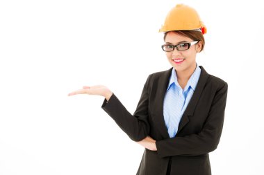 Genç çekici emin Asyalı kadın, turuncu Emanet şapka, cam