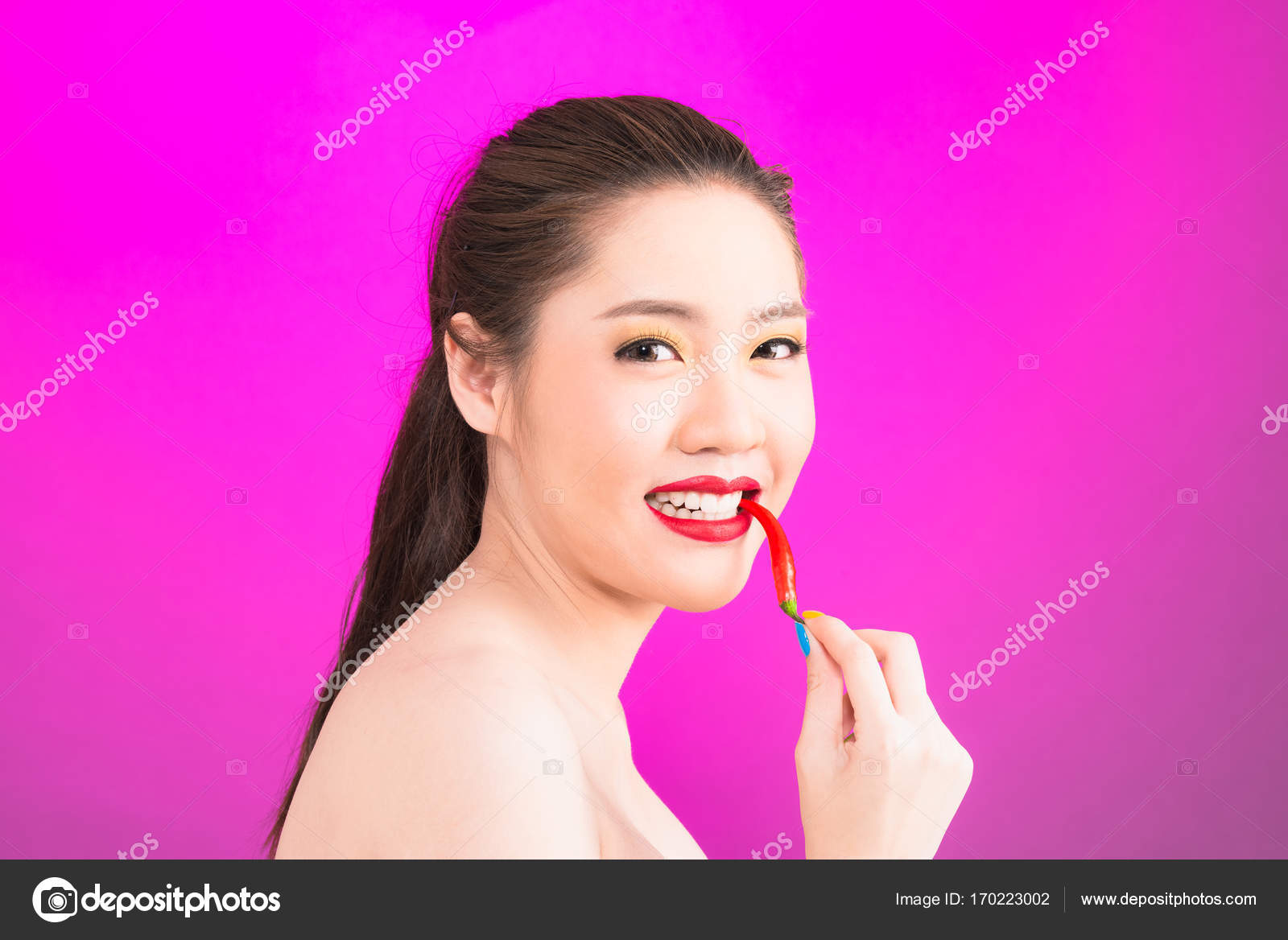Girls pic masturbates Nudist movies videos free