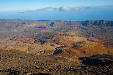 Tenerife üzerinde - hiking eşsiz doğası için bilinen ve zıt