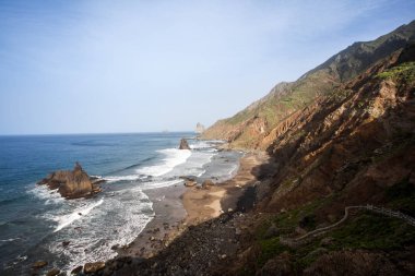 Tenerife üzerinde - hiking eşsiz doğası için bilinen ve zıt