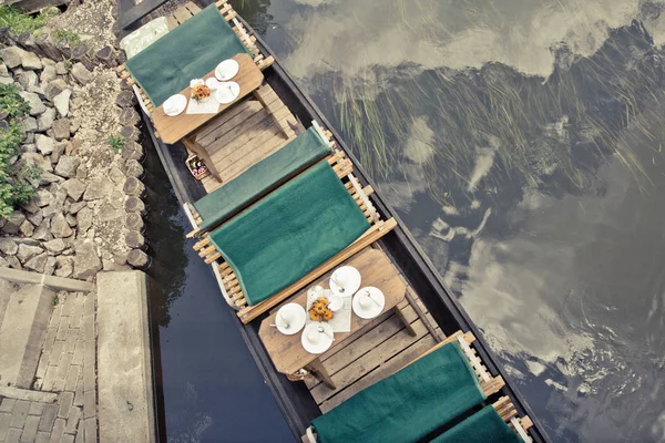 Green canals in german Spreewald. — Stock Photo, Image