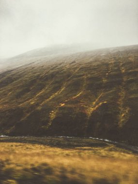 Buzula hiking. Sert, soğuk ve nemli hava. 