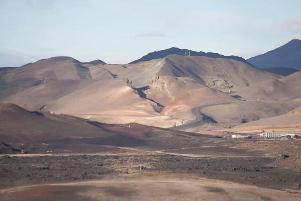 View close to the Volcano Hverfjall in Iceland. Tough nature and — Stock Photo, Image