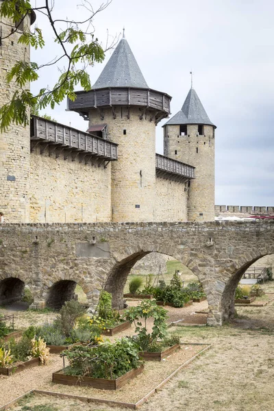 Carcassonne - befestet fransk by – stockfoto