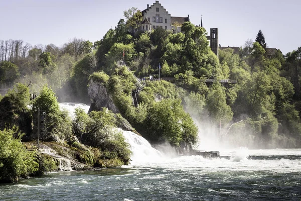 Les chutes du Rhin Photo De Stock