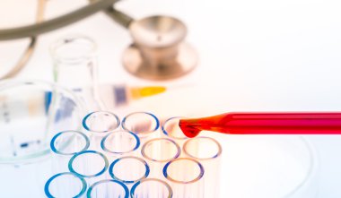 laboratuvar test tüpleri, tıbbi Züccaciye Mağazaları, stetoskop, plastik syr