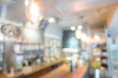 Kafenin arka planı bulanık. .