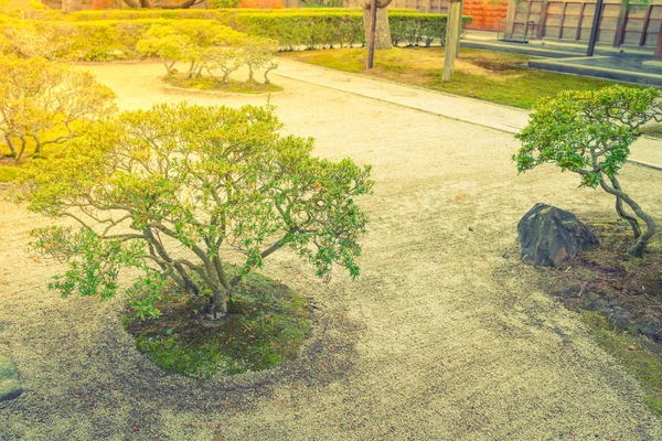 Japonské zen meditace zahradní kámen. , Filtrovaný obraz zpracován — Stock fotografie