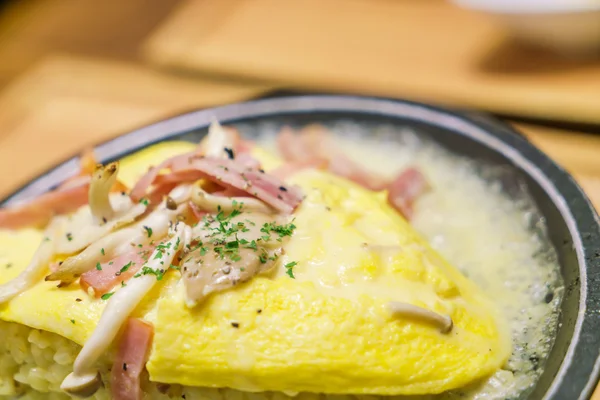 Rice with cheese omelet — Stock Photo, Image