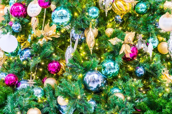 Closeup of Christmas tree decorations background — Stock Photo, Image