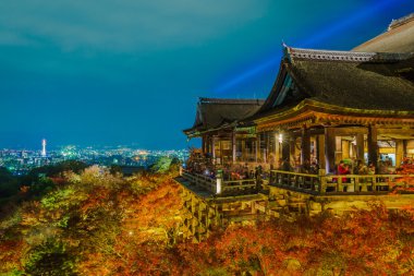 lazer ışık Fuarı'nda Kiyomizu-dera t güzel mimari