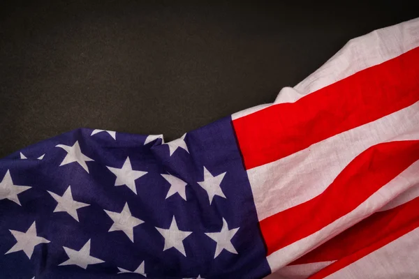 Bandeira americana em fundo preto . — Fotografia de Stock