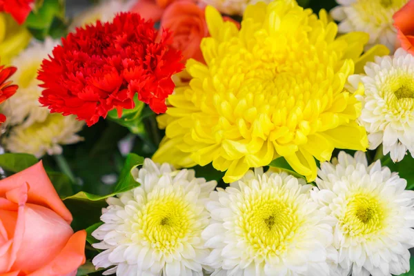 Mooie bloemen voor Valentijnsdag en bruiloft scène — Stockfoto