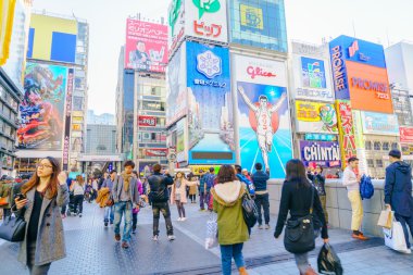 Osaka, Japonya - 30 Kasım 2015: Dotonbori eğlence distri