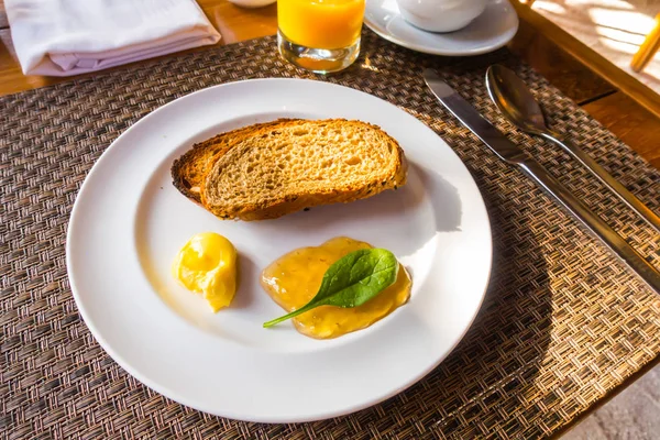 Breakfast with toast and coffee. . — Stock Photo, Image