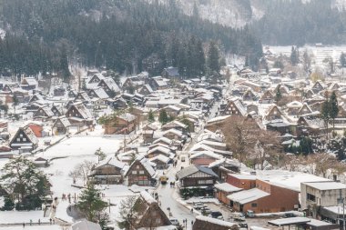 Shirakawago kış kar düşüyor, Japonya ile
