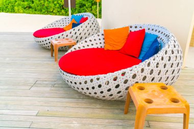 Yüzme Havuzu, rahatlatıcı koltuk