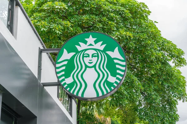 Chiang Mai, Thailand - 15 juli 2016: Starbucks koffie. Starbuck — Stockfoto