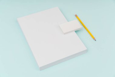 Boş afiş poster, broşür mockup, A4, bize-mektup, iş ile
