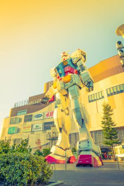 Boyutu Gundam performansları dışında Divercity Tokyo Plaza, Oda tam