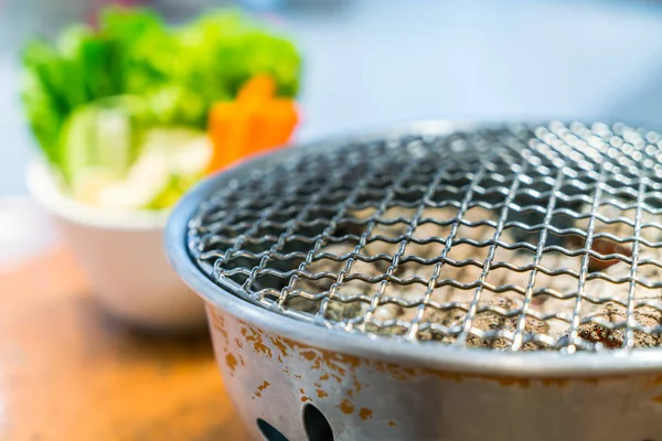 Empty hot barbecue grill . — Stock Photo, Image