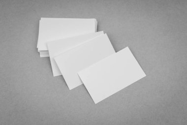 Kartvizit gri arka plan üzerinde .