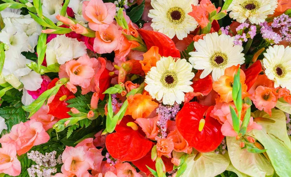 美丽的花送给情人节和婚礼现场 — 图库照片