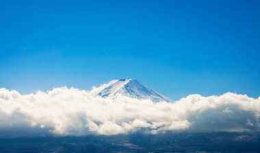 Dağ Fuji ile mavi gök, Japonya