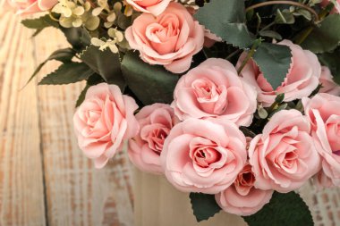 Dekorasyon yapay çiçek tablo (işlenen filtre uygulanmış görüntü