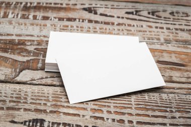 Kartvizit ahşap tablo .