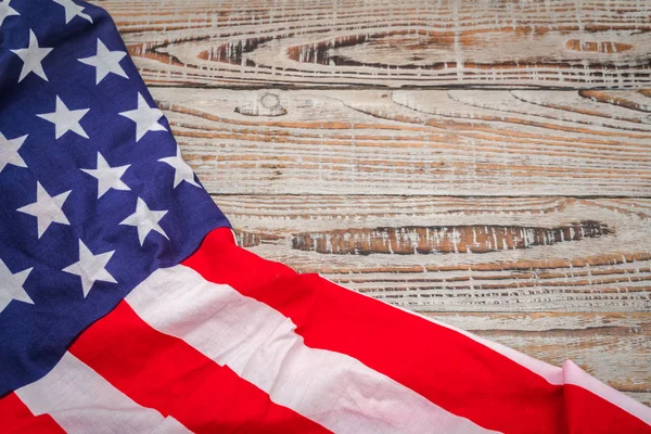Bandeira americana em fundo de madeira  . — Fotografia de Stock