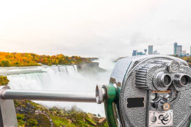 Dürbün Görüntüleyicisi Niagara Falls içinde bulunan madeni para işletilen .