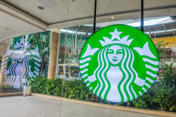 De provincie Bangkok, Thailand - 04 okt 2016: Starbucks koffie. Sta — Stockfoto